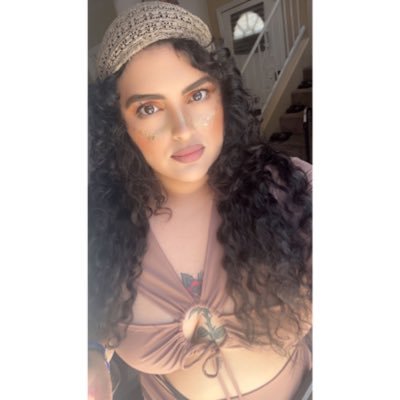 nnnatz's profile picture. I meant to behave but there were too many other options.