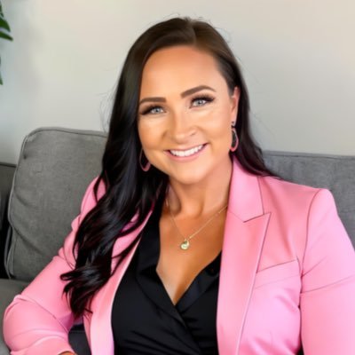 ;believer (in Jesus & in doing good), business owner, Alumna @TexasTech @ TCG-HUB @trustandwill @NewYorkLife @Prudential @DeltaSigmaPi @DeltaGamma