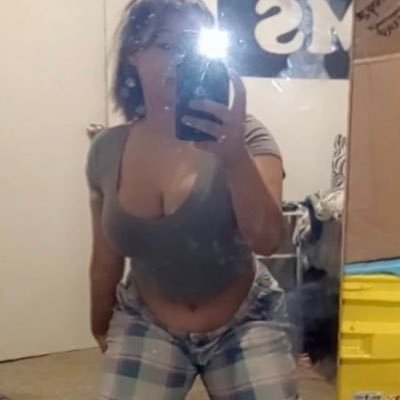 teen m // Hispanic// i make tributes // dms open