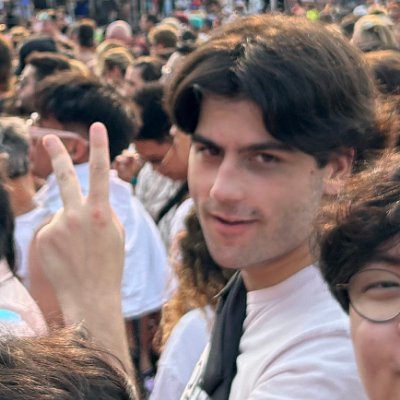 haydensenz's profile picture. no bio