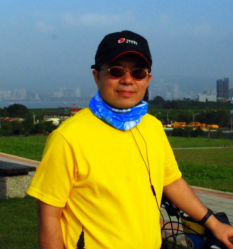 Entrepreneur & Innovator, passionate about startups!