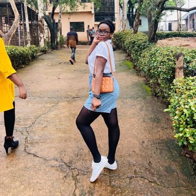 march baby🌟
5'8
dil in law
L.L.B
lawyer in Equity ❤️😌
🇳🇬✨
♈