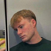 Max (@vanoosthuyseee) 's Twitter Profile Photo