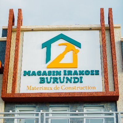 Magasin de quincaillerie specialisé dans la vente de matériaux de construction de qualité au Burundi.
Appelez au (+257) 22 24 71 91