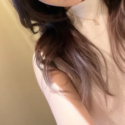 Ere59263360's profile picture. 美容学生💄 美容師 *･゜ﾟ･*:.｡..｡.:*･*:.｡✴︎˚美容好きな人仲良くしてほしいです！ 美容関係垢フォロー100