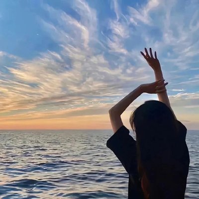 denizubher's profile picture. 