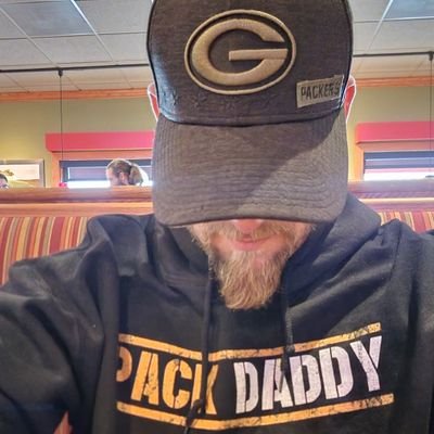 Family, God, Maga, Honda, and the GREEN BAY PACKERS.  (2) Time Owner.  Keepin' it 💯 since 1984.