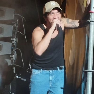 lilacapuozzo's profile picture. @arcticmonkeys
(she/her) cinefila
🌕
evelyn hugo's wife