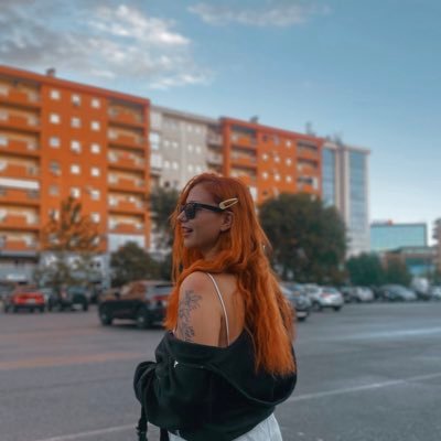 BuseKacaroglu's profile picture. 