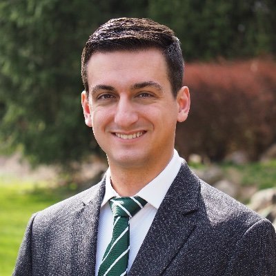 As an MD-PhD student at @GeiselMed @Dartmouth, I am pursuing a career as a physician-scientist in the field of Medical Genetics.