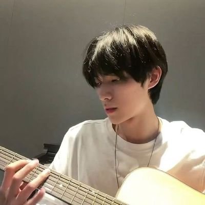 regularxdjs's profile picture. WayV (威神V) • {she/her}