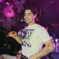iᵕ̈ (@joeshesitate) 's Twitter Profile Photo iᵕ̈ (@joeshesitate) 's Twitter Profile Photo