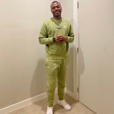LongLoveBigDawgg 🕊💔 amos : biggiesmallz19😈🤘🏾 fmoi: ericlewis_2019 “The Real Will Always Outlast the Fake”🎯💯