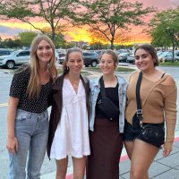 Tara Olinger (@tara_olinger) 's Twitter Profile Photo