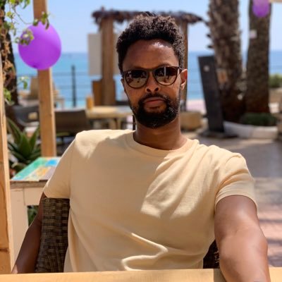 Procastinator. Persona non grata. self described heugonot... All Views Are Mine...All Mine! Insta: LibanTV