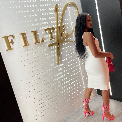 Agee_27's profile picture. 