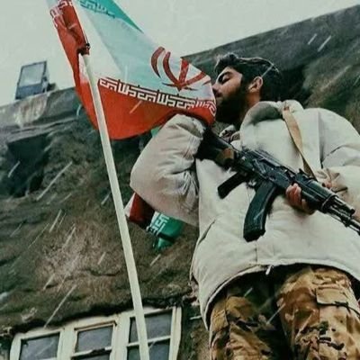 خواستند ویران کنند
این خانه را،کور بودند و
ندیدند نسل شیر مردان را🖤..!ツ
#سرباز_گمنام