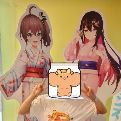 ヤンデレメンヘラ死ネタバトルもの殺し合い百合てぇてぇは大好物
あと誰がなんと言おうと夏色吹雪が1番好き SorAZは最強 夏色吹雪は最高 年がら年中眠気爆発中