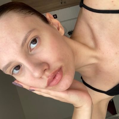 FoltynovaEli's profile picture. 👼