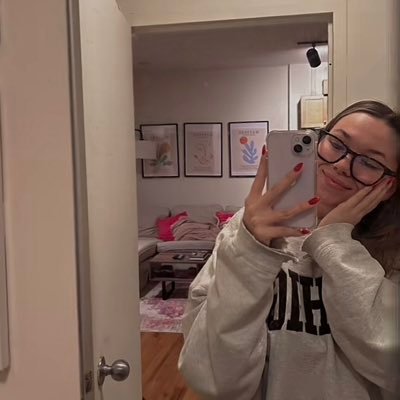 lovesmrx11's profile picture. @juicyjaydebelle 🤪😩🍑