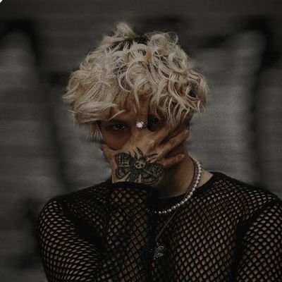 A Prodigy🫀
Bry Lew on Spotify, Apple Music & Youtube
FB & Tiktok: @BryLewMusic
TN✈️LA
#lewnatixx
Tour Sept. 14-30 w/ Phix - Tix in link 👇🏽👇🏽