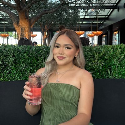 natalyyy214's profile picture. Dallas lash tech instagram: honeylooklash