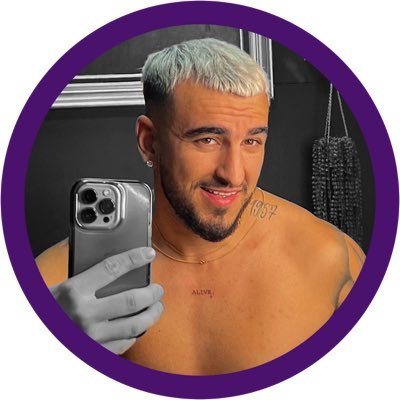 RevoOfficiel Profile Picture