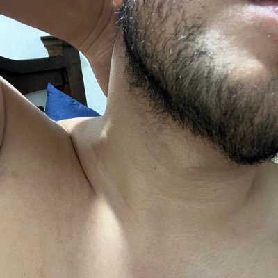 Frank_Josue96's profile picture. Incursionando en el mundo del exhibicionismo y OnlyFans 🇬🇹