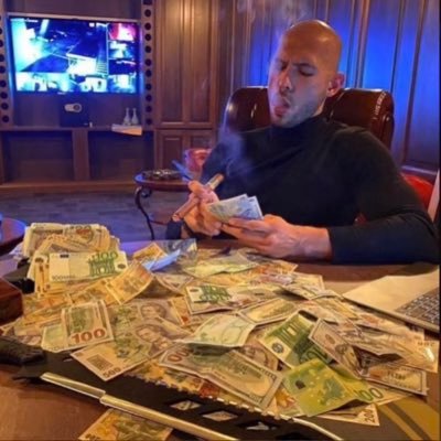 moneyflowsaqua's profile picture. 📧 Email Copywriter | 🐦 Twitter Ghostwriter Transforming ideas into impactful words. Let's make your emails and tweets shine! ✨ 📩 DM or Email for inquiries