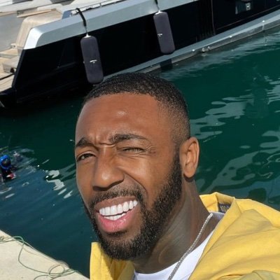 I'm wanting 10-15 pic daily,I'm wiling to pay $600 for all & other bills aside from that.kindly Dm on iMessage donaldrobson101@gmail.com or Snapchat donaldrobso