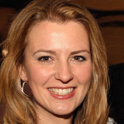 AmamosMariSDiva's profile picture. Organizer. Hipster-friendly travel aficionado. Music scholar. Introvert. Gamer. Extreme twitter nerd. Evil analyst.