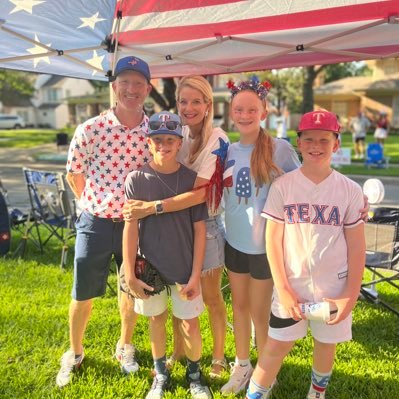 Sports nut, Christian, Dallas area sports fan, Baylor Bear, salesman in Oil and Gas, husband and Dad.