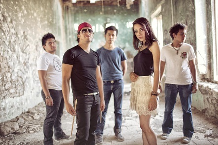 Somos una banda de Saltillo, Coahuila... Ojalá les guste nuestra música! Youtube http://t.co/DLnlyv6gwl
Facebook http://t.co/h4i7Gdh80o