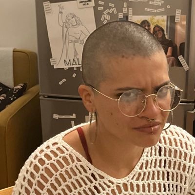 _really_mili's profile picture. absolute tomfoolery • nb baldie