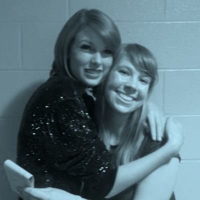 37 #SeniorSwiftie . Knitter/Craft Creater. Taylor Swift Enthusiast.