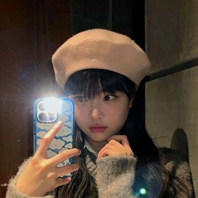 AuK9QNiT12DfLdd's profile picture. 