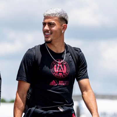 Nick_F_28's profile picture. Futebol.