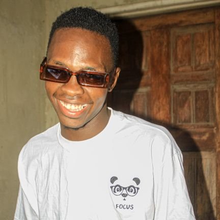 mukomanawefocus's profile picture. Fashion designer//Creator//visual director