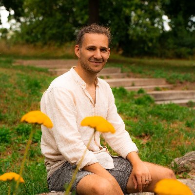 stoesselleonDE's profile picture. 26 | webflow developer for @cloudfoodDE  | powered by @Webflow & Coffee | check out my webflow profile