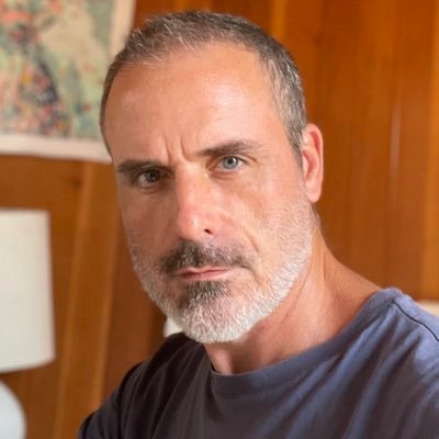 simonphood's profile picture. Supply Chain #AI #MachineLearning