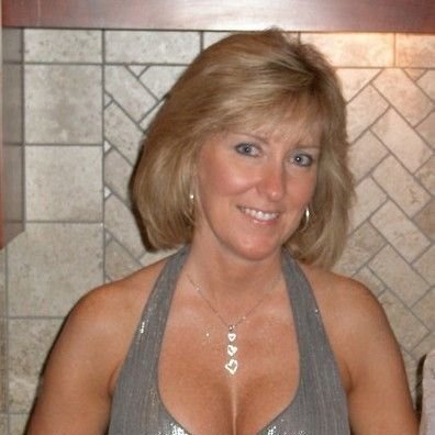 Male posting mostly amateur mature ladies dressed and in their natural form. 
#Milf #Gilf #HotWife #Mature
Hope you have fun.