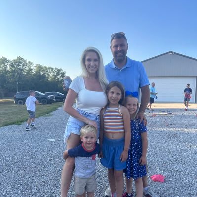Proud Dad & husband. StL Cards, KC Chiefs, Mizzou Tigers fan. District Sales Mngr in West Central MO. Views and opinions are my own