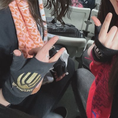 rino_UWcrew's profile picture. UVERworld crew専用＼＼٩( 'ω' )و ／／ 暴走する不満の行き場👉LIVE🎤 おしごとはやくざいし💊