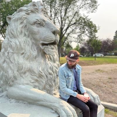 phd, pbd (pretty big deal), assistant prof in comms/media studies/literature, 20-21c literature, american studies, pro wrestling, etc., real treat | he/him