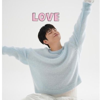 飾らないソ・イングクさんが大好き♡ 笑顔に元気を貰ってます😊人生初のFC入会🥰生グクさんに逢えた2022年の夏…♡ グクさん好き度がもっと上がってしまった(*≧∀≦*) 2023年1月Blending、リリイベ、IN THE X、モンテクリスト伯鑑賞♡素敵な歌声、演技にウットリ(*˘︶˘*).。.:*♡