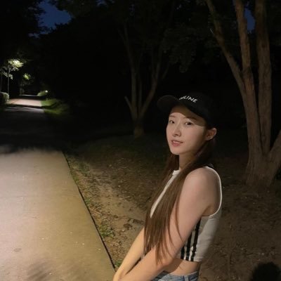 Still simp for FreenBeck 🧚♀️🦋❤️Respect each other ❤️ *SONE since 2009 👑 Taeyeon *ORBIT since 2017💫 Haseul