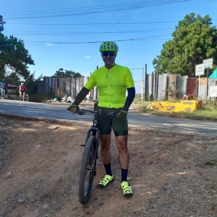 luiferort18625's profile picture. 