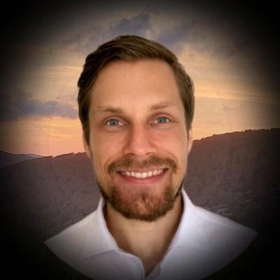 L_Hietsu's profile picture. University professor and software entrepreneur. Startups, Algos, Blockchain.