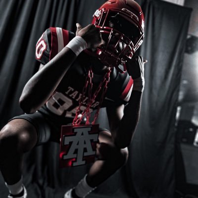 jaymes Porter | C/O 26’|ALIEF TAYLOR HIGH SCHOOL| Defensive end | 165 lbs| 6’3|Jaymesporter07@gmail.com