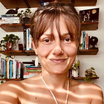 🎓Ph.D. #scicomm |🧐 Science of science communication |👩🏫Engineering Communication |♥️STEM x engagement x justice | she/elle/هي | views my own.